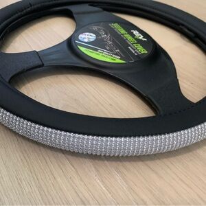New rhinestone steering wheel cover fits most cars photo reflective rev gt